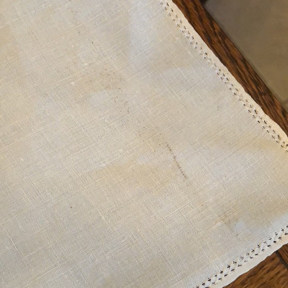 Vintage Linen Tablecloth - Picture 5 of 6